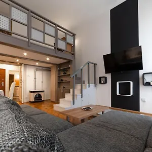 Kalvin Loft Apartman