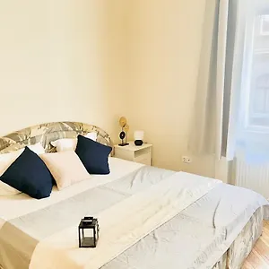 Hogyes Endre Apartman